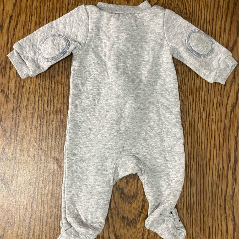Carter's Onsie Set - Picture 5 of 10